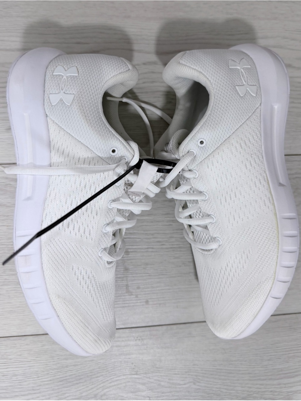 Under Armour Women's All-White Lightweight Athletic Trainers